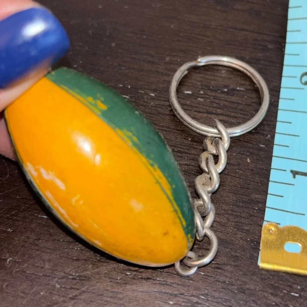 Green and Yellow Plastic Football Keychain |‎ Vintage | Sports Key Ring